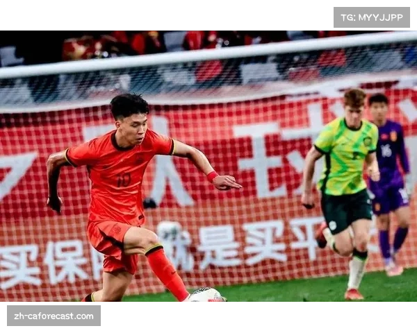 王钰栋闪耀欧洲赛场一堂课征服名帅成功坐稳新东家核心位置